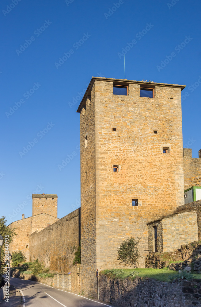 Surrounding walls of the castle in Ainsa Surrounding walls of the castle in Ainsa