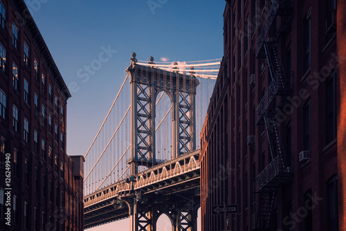 Fototapeta Naklejka Na Ścianę i Meble -  Manhattan Bridge, New York City, as seen from Brooklyn