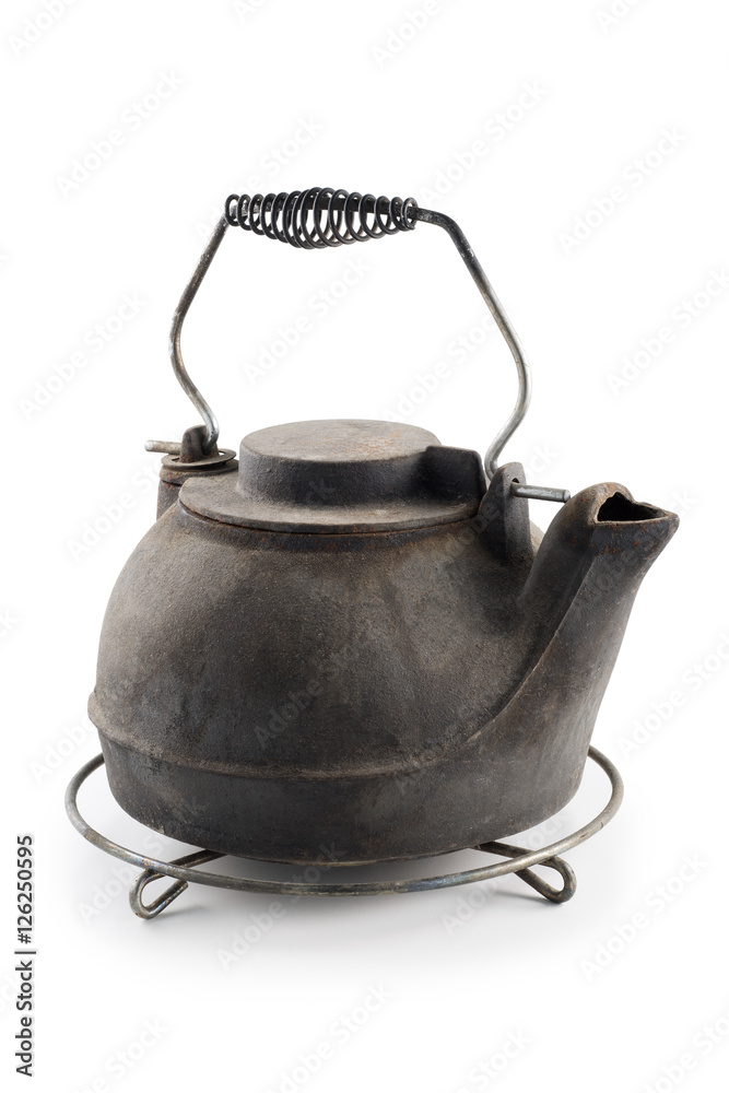 Cast iron kettle with grid support