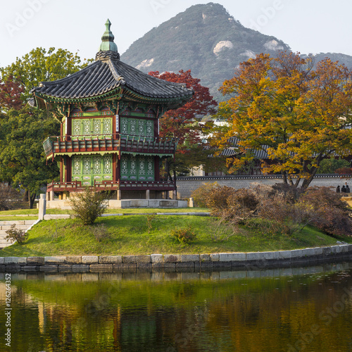 Emperor palace at Seoul. South Korea. Lake. Mountain. Reflection