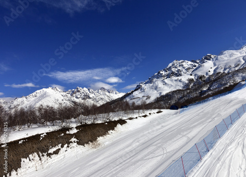 Ski slope in sun day © BSANI