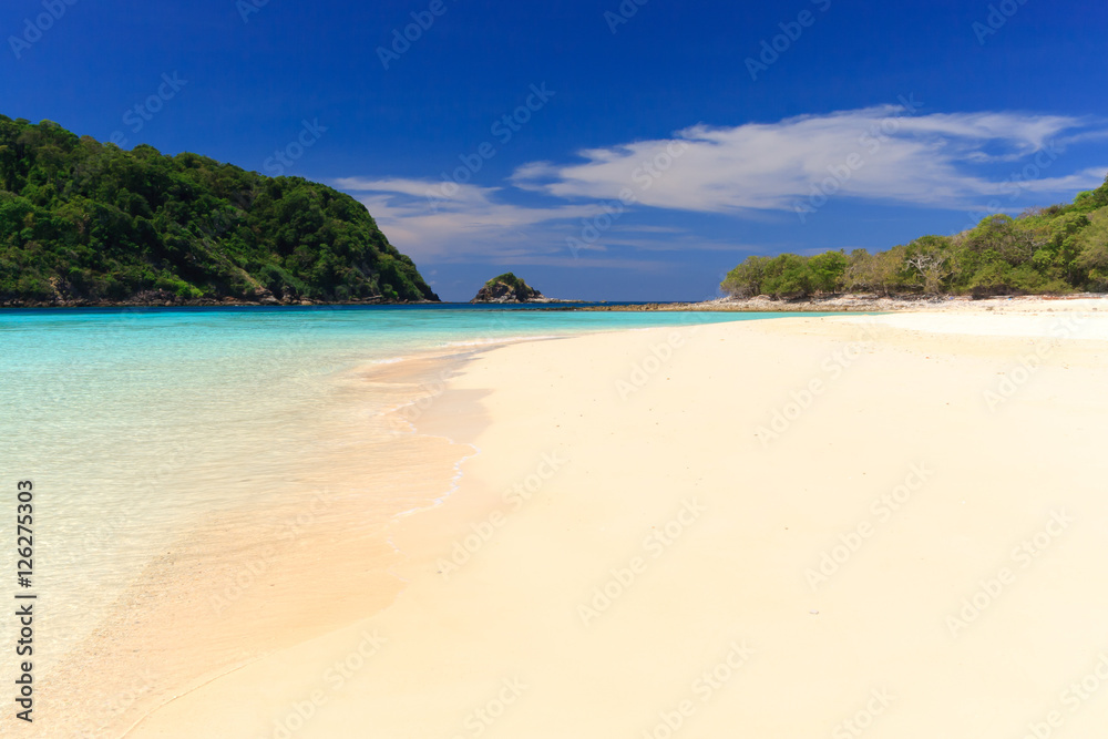 Seascape of Koh Rok island, Krabi, Thailand.