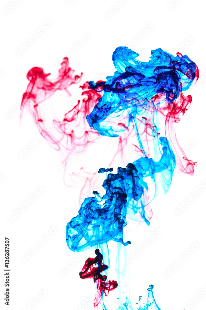 Fototapeta premium Red and blue ink in water