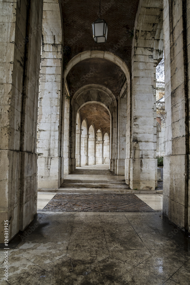 Arches of stone in aranjuez, world heritage, gardens of the isla