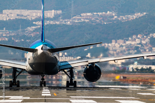 飛行機 アドビストックのデザイン かべいろ Com おしゃれ壁紙リフォーム貼り替え インクジェット壁紙のかべいろ Com