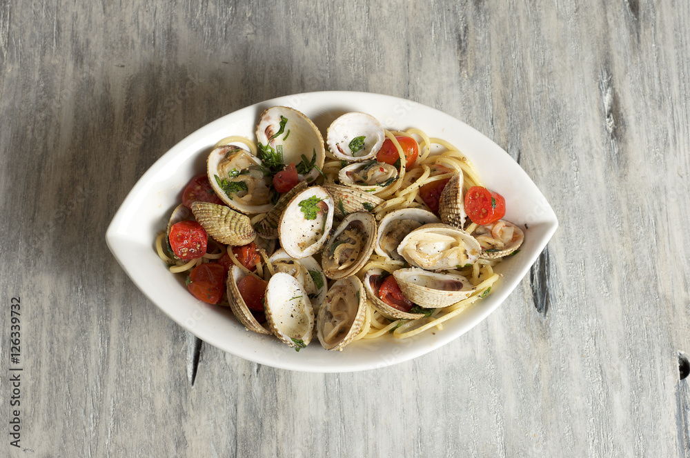Spaghetti alle vongole Spaghetti alle vongole