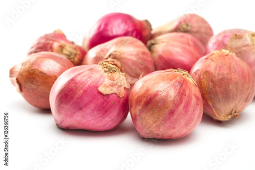 shallots isolated on white background with not beautiful peel, s