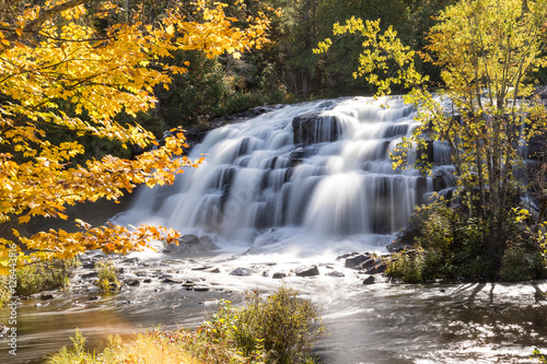 Fototapeta Naklejka Na Ścianę i Meble -  Bond Falls in Autumn - Upper Peninsula of Michigan