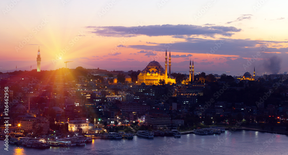 Fototapeta premium The historic center of Istanbul at sunset. Turkey.