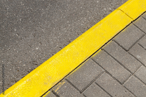 yellow line markings on the road © rsooll