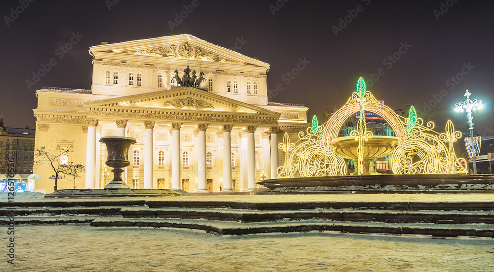  Bolshoi Theatre in Moscow. night view winter
