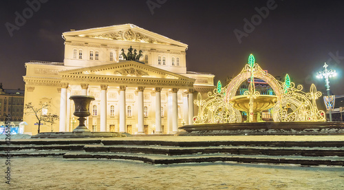  Bolshoi Theatre in Moscow. night view winter