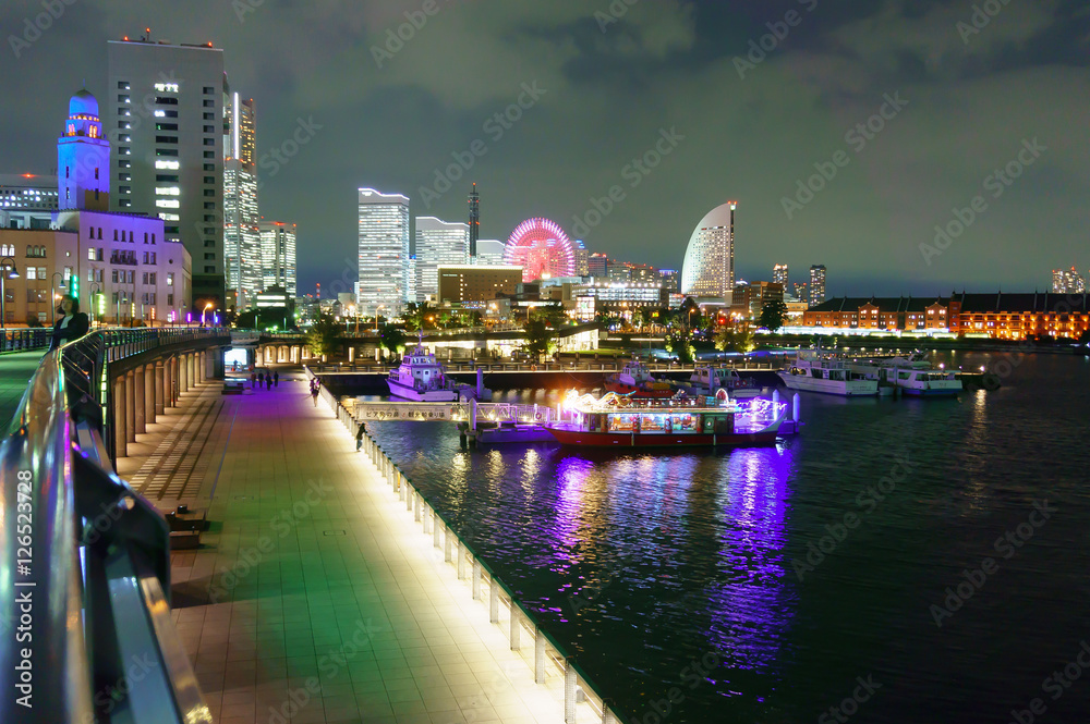 象の鼻パークからみた横浜港の夜景
