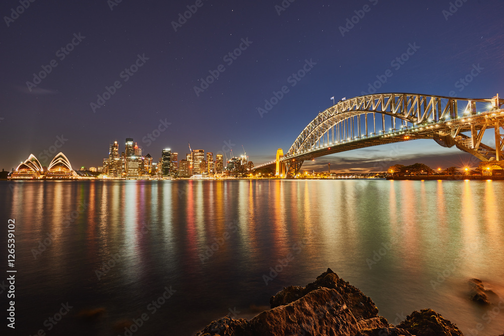 Obraz premium Sydney Harbour Bridge nightlight.