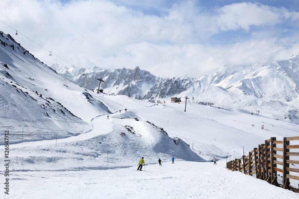 Obraz premium Skiing in France - Valloire