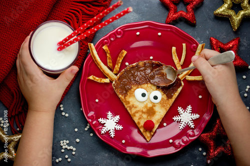 Reindeer pancakes funny and easy breakfast on Christmas