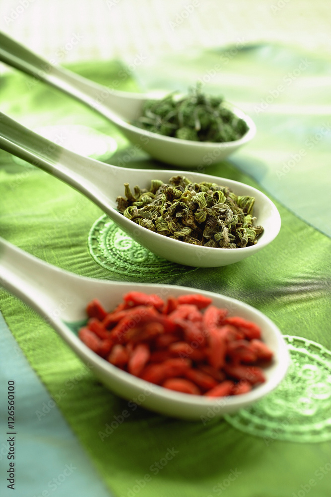 Still life of 3 Chinese soup spoons with spices Still life of 3 Chinese soup spoons with spices