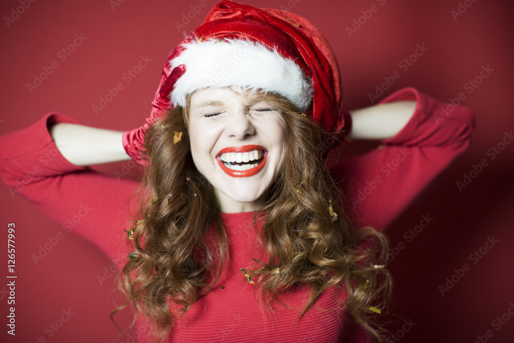 freudige frau weihnachtsmütze freudige frau weihnachtsmütze