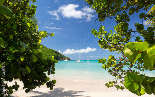 Schilderij op canvas Glorious beach at Anse Marcel on St Martin