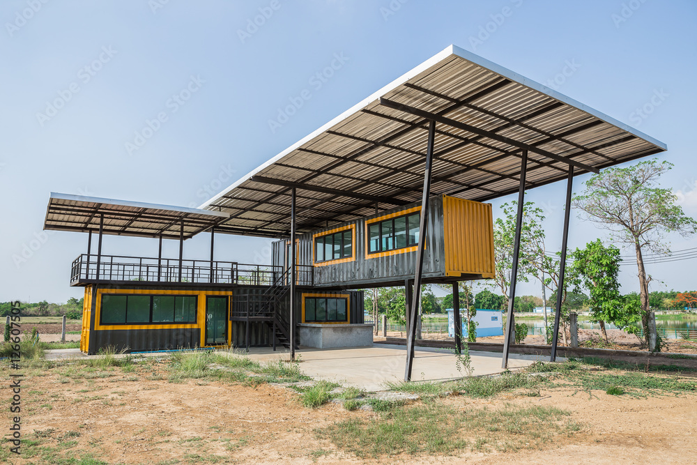Sing Buri, Thailand, May 14, 2016: Container old Weiner converte Sing Buri, Thailand, May 14, 2016: Container old Weiner converte