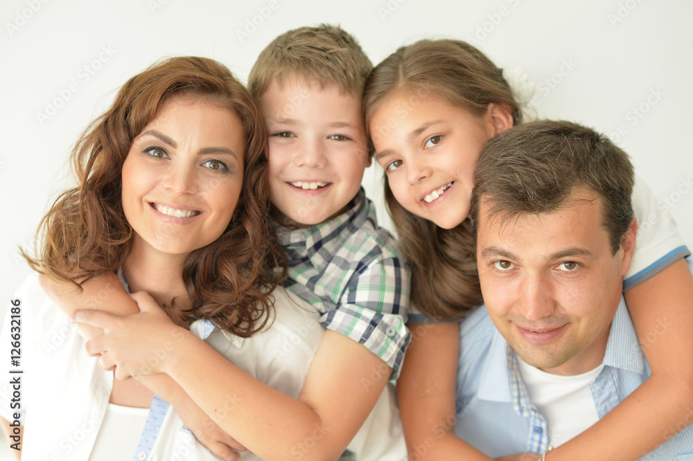 happy famyli have fun together happy famyli have fun together