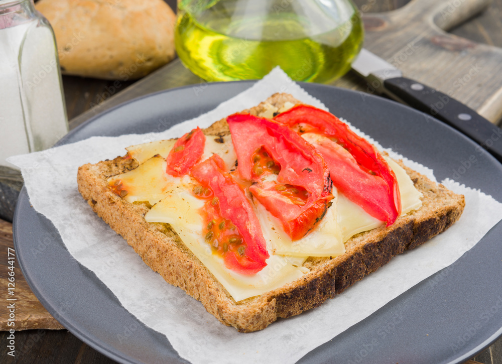 toasted bread with cheese and tomato toasted bread with cheese and tomato