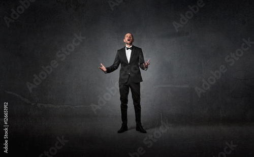 opera singer using voice