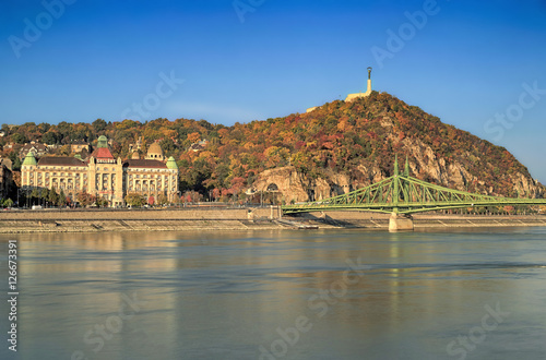 The Gellert Hill (Hungarian: Gellért hegy) and the Danube river (Hungarian: Duna)  in Budapest at autumn.  photo