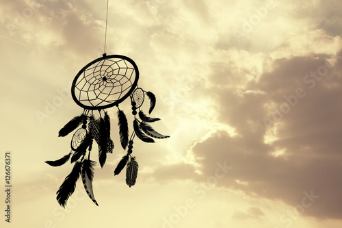 Fotografía dreamcatcher at sunset