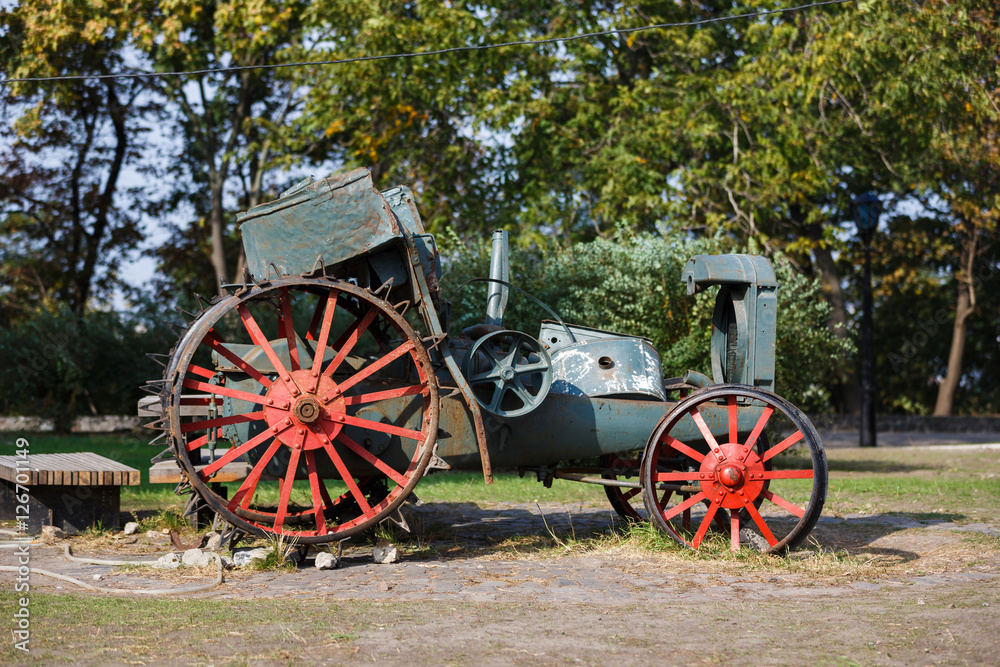 The old tractor
