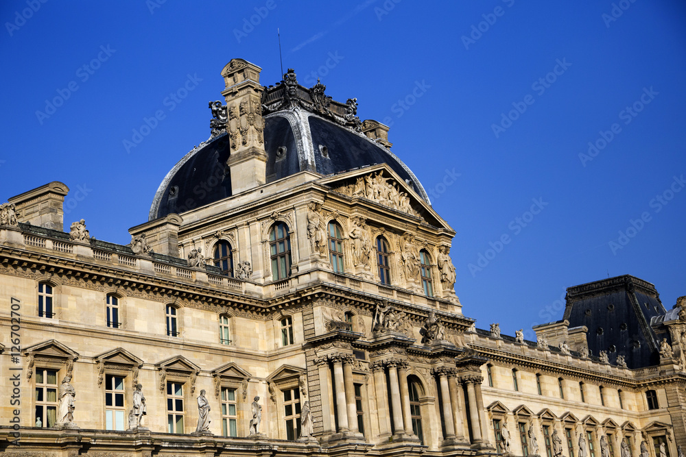 Obraz premium Building in Paris, France