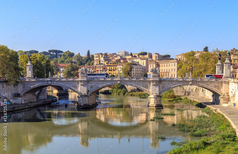 Bridge Victor Emmanuel in Rome