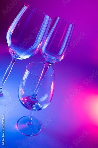 fascinating wine glasses