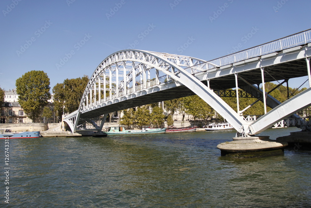 Passerelle Debilly sur la Seine à Paris