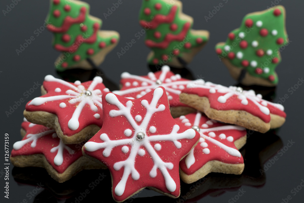 Group of Gingerbread stars and Christmas trees