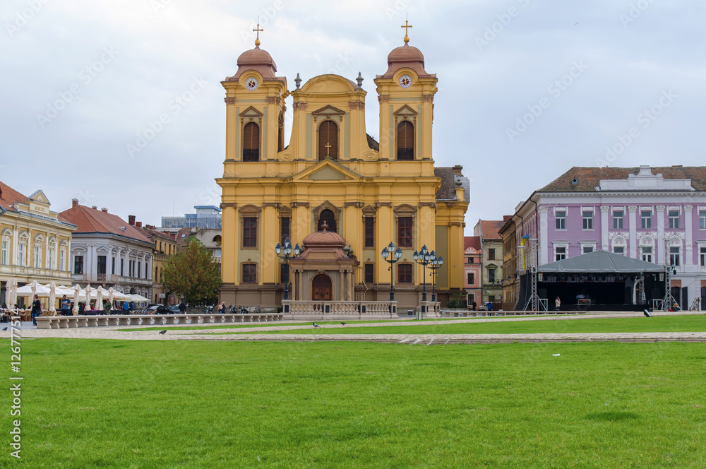 Obraz premium TIMISOARA, ROMANIA - OCTOBER 15, 2016 Roman Catholic Episcopal Church in Timisoara, Romania