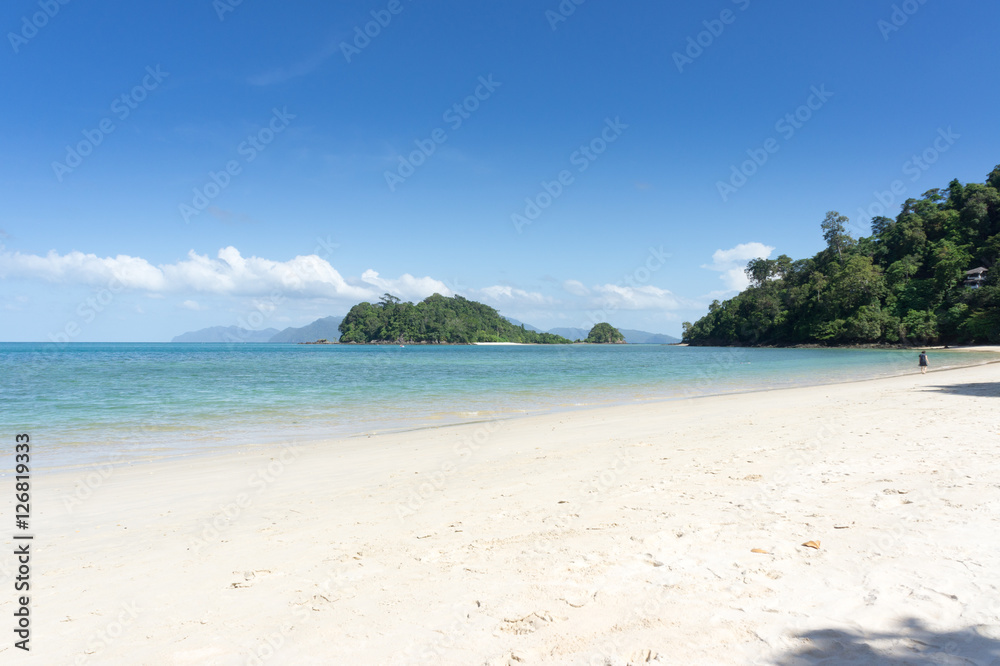 Fototapeta premium Beautiful Beach - Langkawi, Malaysia