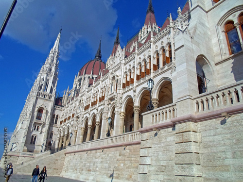 Canvas Print Parliament in Budapest
