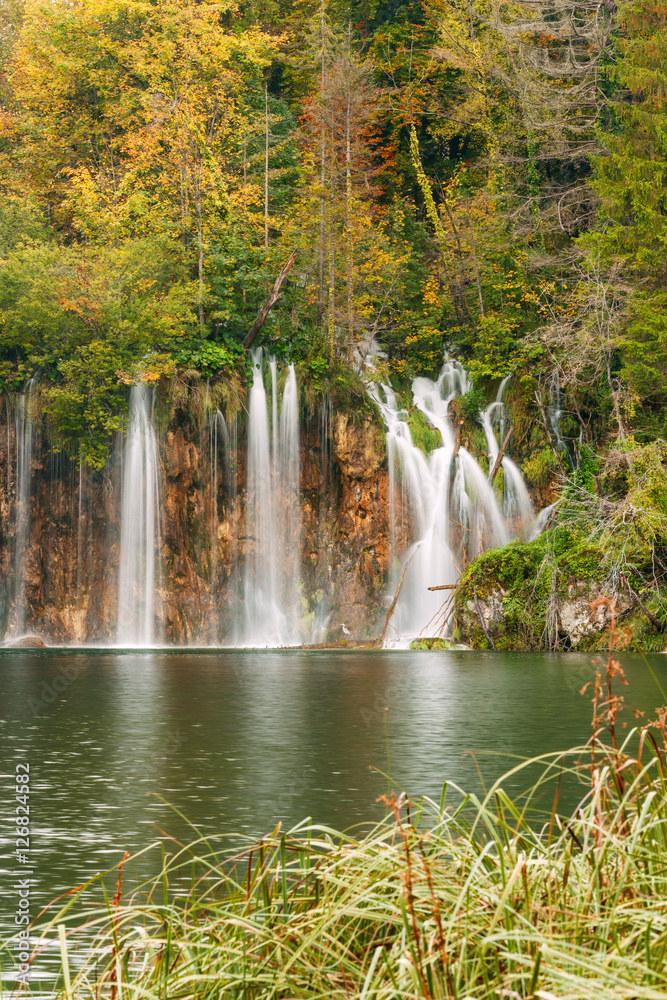 Autum colors and waterfalls of Plitvice National Park Autum colors and waterfalls of Plitvice National Park