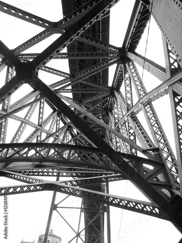Detalle de puente © imageblock