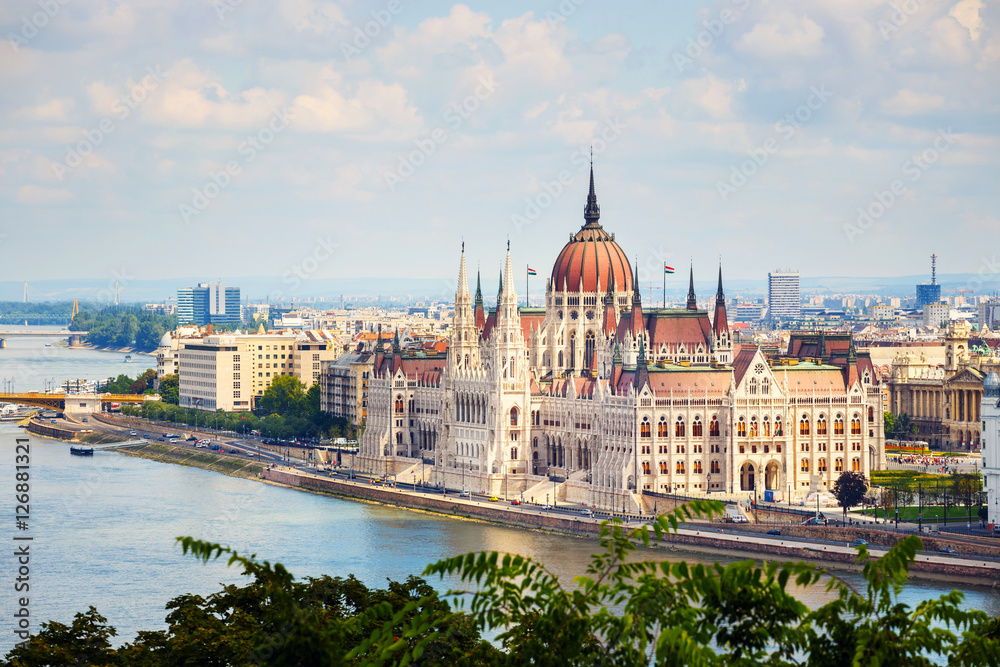 Fototapeta premium Hungarian Parliament Building in Budapest