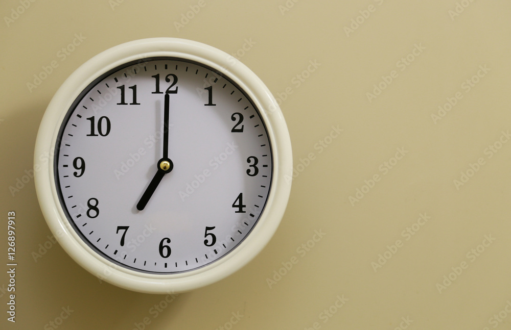 Time 7:00 Time 7:00