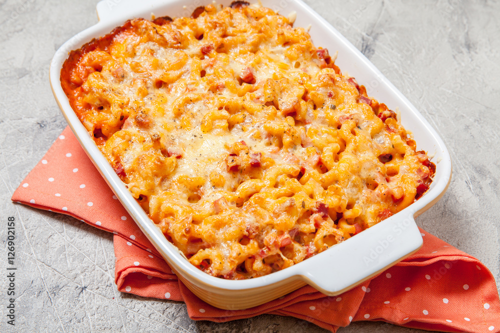 Mac and cheese with ham, pumpkin