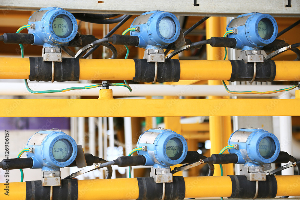 Pressure transmitter in oil and gas process, Send signal to controller and reading pressure in the system, Electronic transducer and sent data from production process to Processor Logic Controller. Pressure transmitter in oil and gas process, Send signal to controller and reading pressure in the system, Electronic transducer and sent data from production process to Processor Logic Controller.