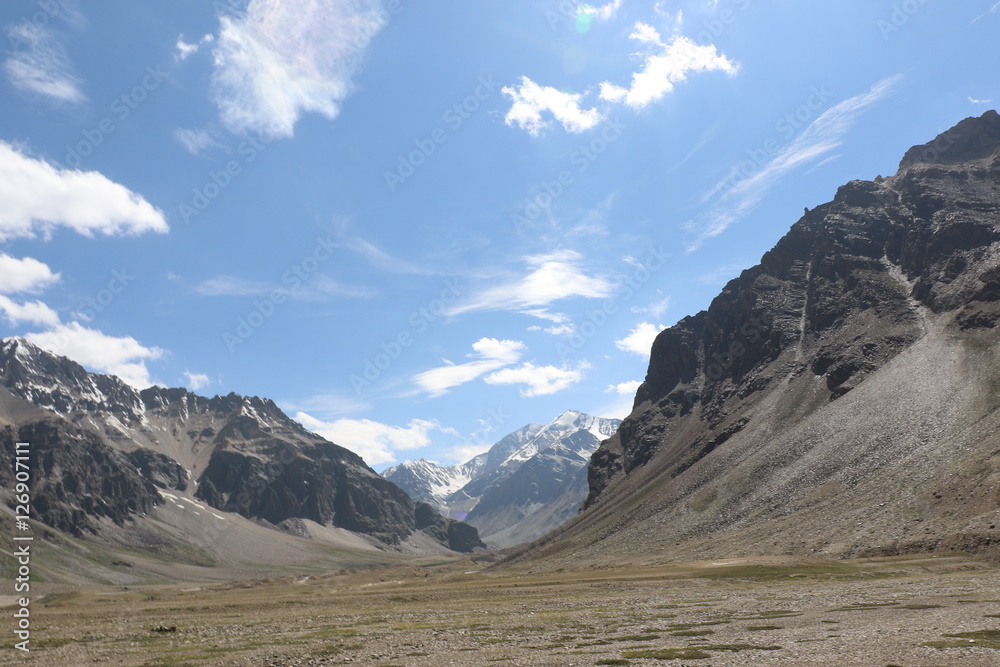 Himalaya mountains, India's Deadliest, very treacherous and adventurous roads, Kargil-Leh Highway passes through here. Himalaya mountains, India's Deadliest, very treacherous and adventurous roads, Kargil-Leh Highway passes through here.