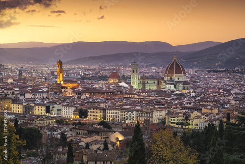 Florencja lub Firenze zmierzchu anteny pejzaż miejski włochy Toskanii