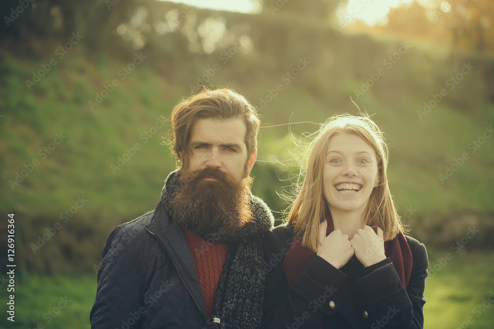Fototapeta premium Young couple in autumn park