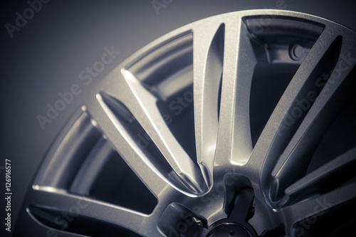 Car rim detail