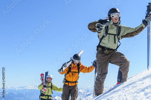 Wallpaper Mural anstrengender Aufstieg zu dritt Torontodigital.ca
