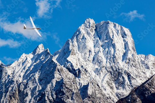 Glider in the Alps